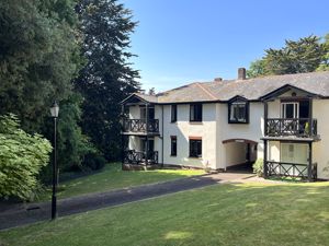 Photo 1- click for photo gallery